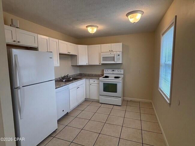 Foto del edificio - 1102 Frankford Ave