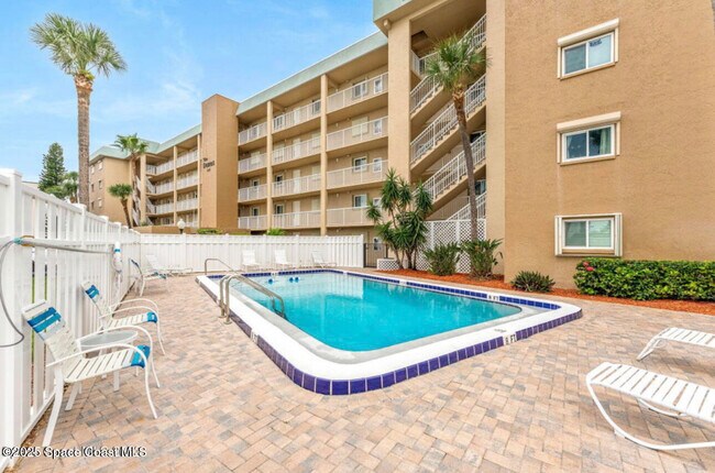 Foto del edificio - 1415 N Hwy A1A