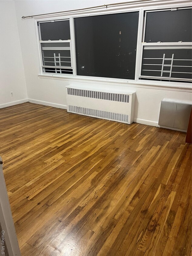 Foto principal - 85-39 75th St