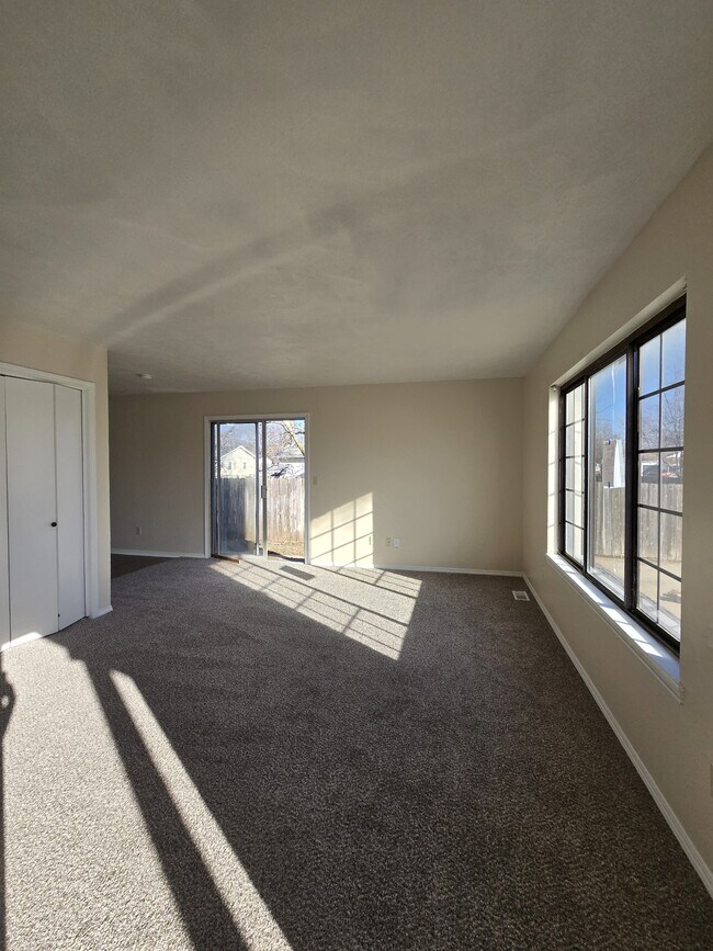 Foto del edificio - 3824 W Elm St