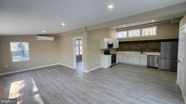 Foto del edificio - 57 S Limekiln Pike