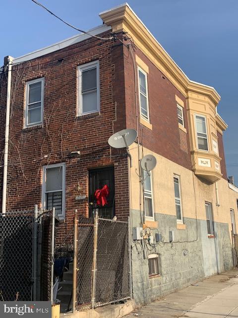 Primary Photo - 1666 S 54TH St