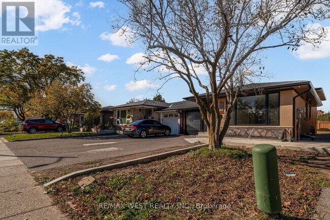 Photo du bâtiment - 152 Clarence St