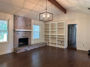 Building Photo - 4715 Ridgeline Dr