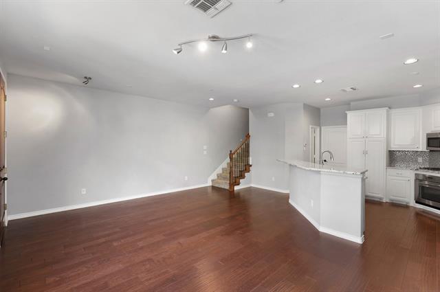 Foto del edificio - 5750 Baltic Blvd