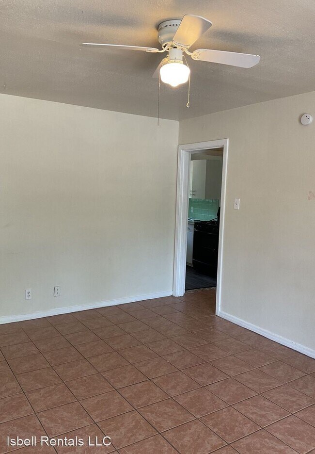 Foto del edificio - 3 br, 1 bath House - 1705 Smith Drive