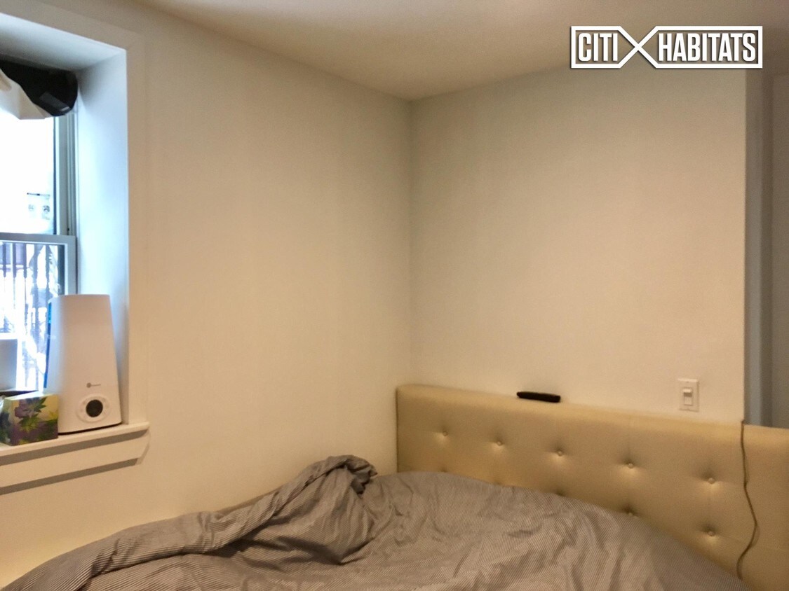 Foto del edificio - 45 2nd Pl