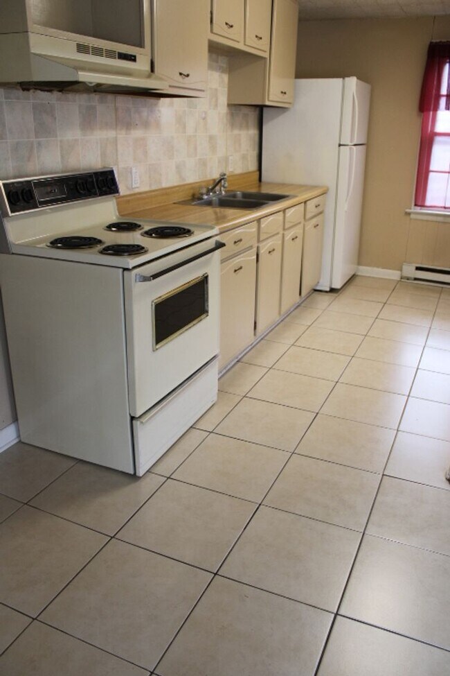 Foto del edificio - 52A N Penn St