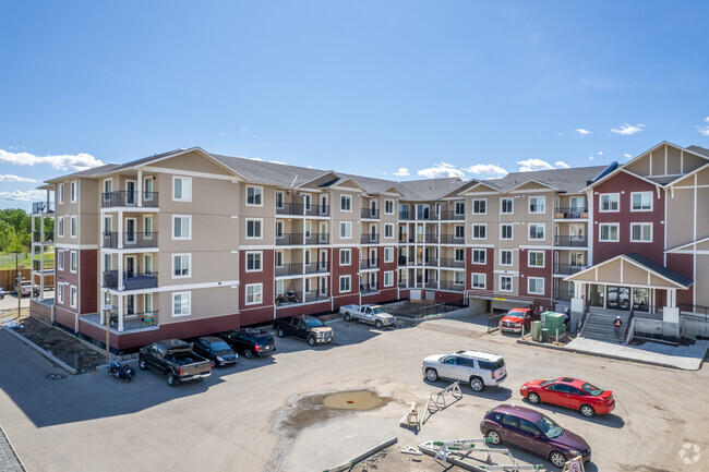 Photo du bâtiment - Central Creekside Villas