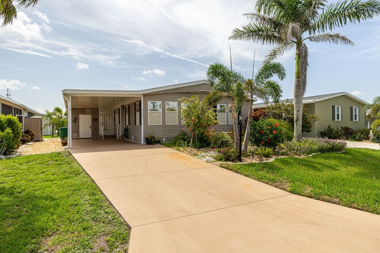 Foto principal - 3500 Kenneth Rd