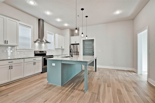 Foto del edificio - 930 S College Ave