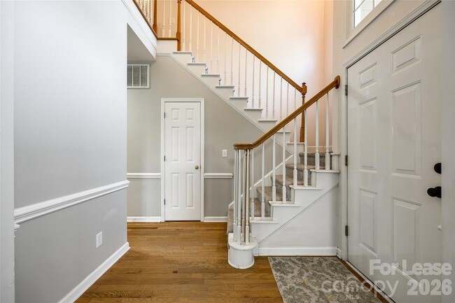 Building Photo - 8530 Walsham Dr
