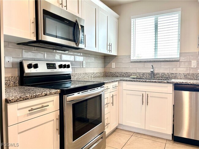 Foto del edificio - 1625 SW 1st Ave
