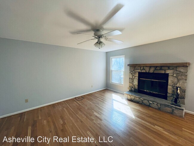 Foto del edificio - 2 br, 2.5 bath House - 103 Parkway Vista D...