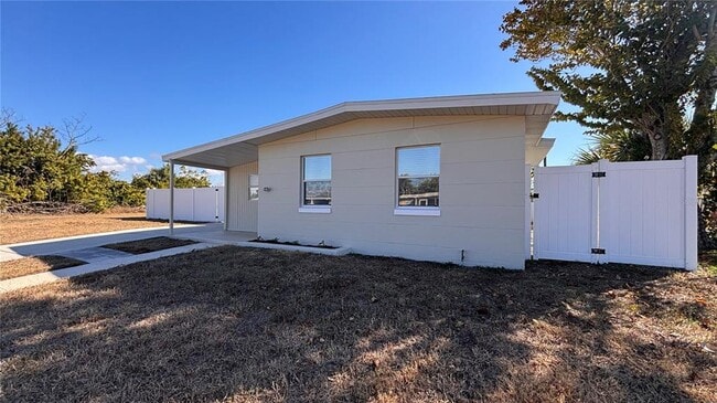 Building Photo - 21543 Kenyon Ave