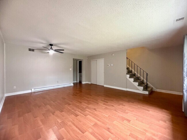 Foto del edificio - 3307 Shasta Ct