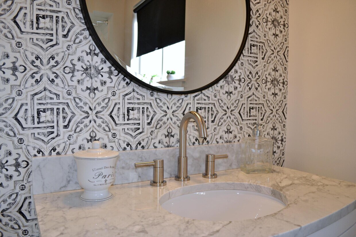 Foto principal - 2611 Larkins Way