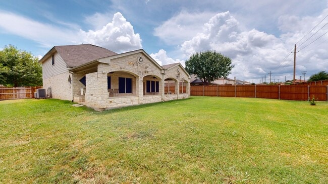 Foto del edificio - $2,095 FOR A GORGEOUS HOME BY FORT HOOD!