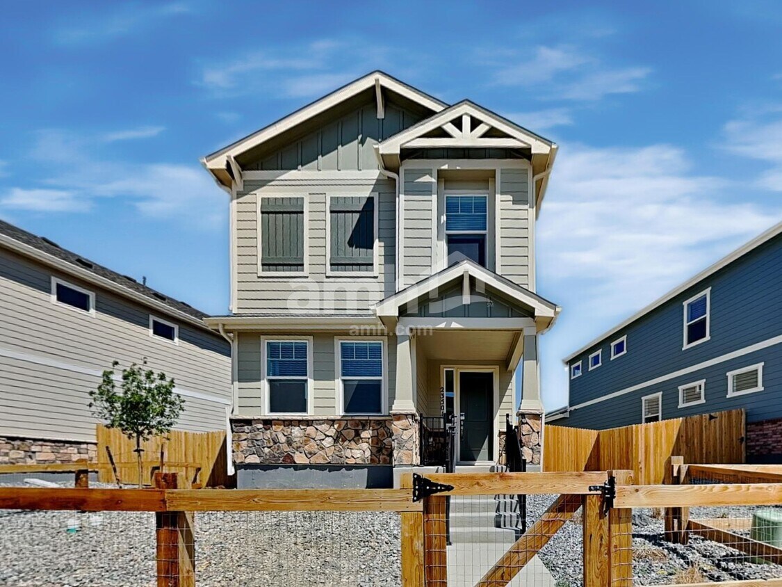 Primary Photo - 23501 E 2nd Pl