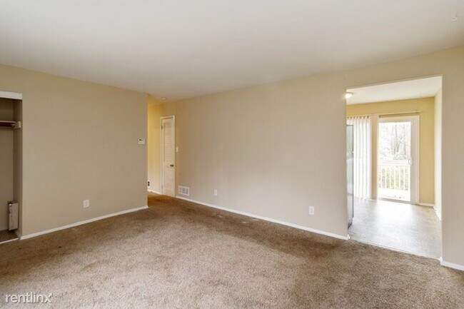 Building Photo - 3 br, 1.5 bath House - 4462 Burks Rd