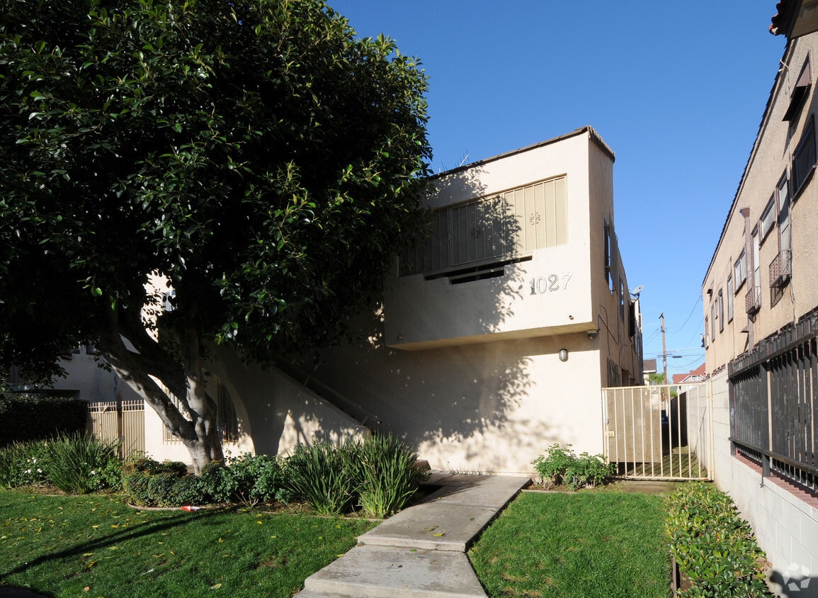 1027 S Burlington Ave, Los Angeles, CA 90006 - Apartments in Los ...