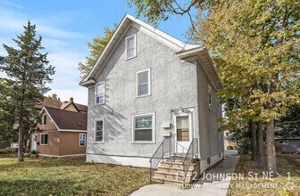 Building Photo - 1342 Johnson St NE