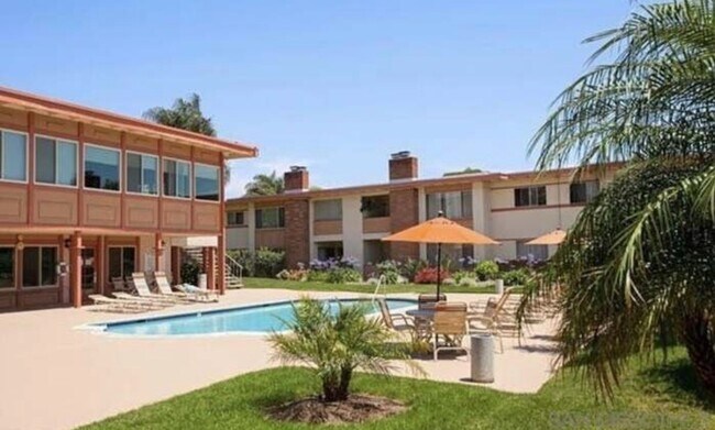 Foto del edificio - Spacious and lovely 2 bedroom 2 bath Condo...