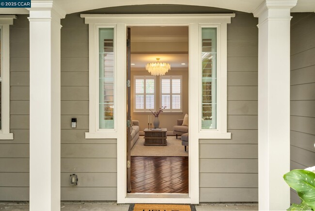 Foto del edificio - 2362 Keats Ln