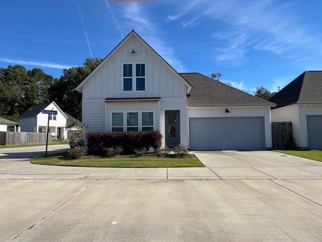 Beautiful 3 bedroom home- $500 off 1st mon... - Beautiful 3 bedroom home- $500 off 1st mon...