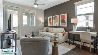 Building Photo - 918 Aventine Dr