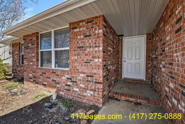 Foto del edificio - 3318 S Valley View Dr