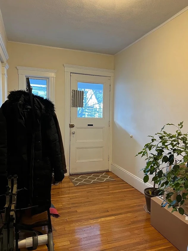 Foto principal - 12 Pinkham Rd