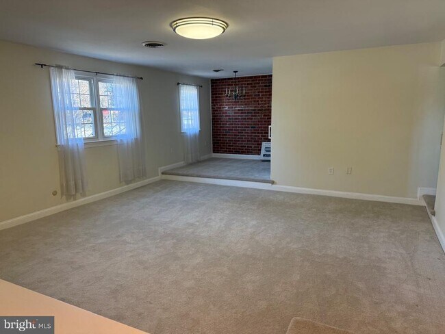 Foto del edificio - 114 Yardley Commons