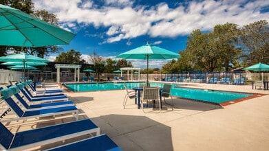 Building Photo - Coastline Apartments