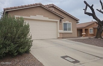 Building Photo - 2174 W Roundwood Pl