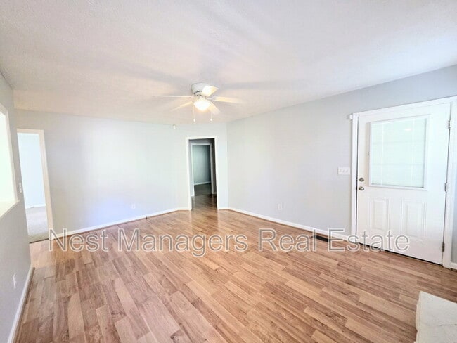 Foto del edificio - 9598 Holbrook Ln