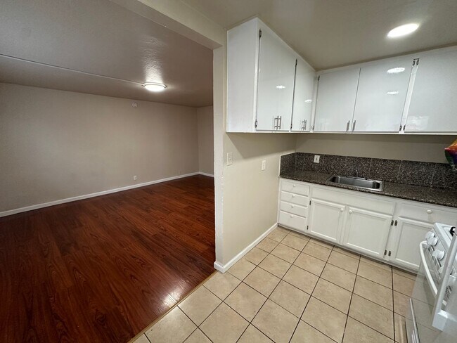 Foto del edificio - 317-323 S 26th St