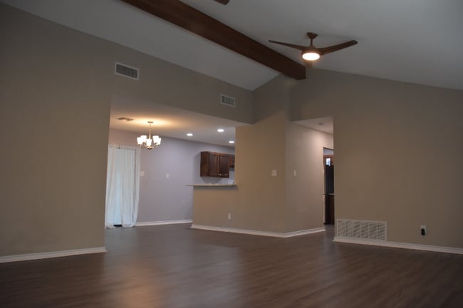 Building Photo - 8318 Grey Knoll Dr