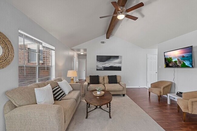 Foto del edificio - 3940 Anewby Way