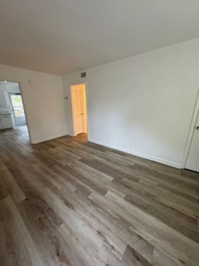 Building Photo - 4558 Brooke Valley Dr