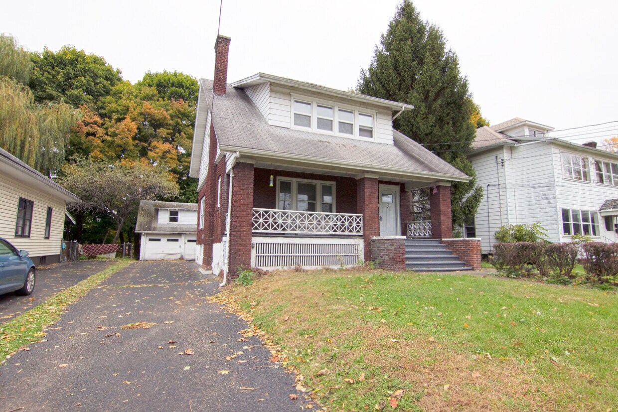 5 Bellevue Hts, Binghamton, NY 13905 House Rental in Binghamton, NY