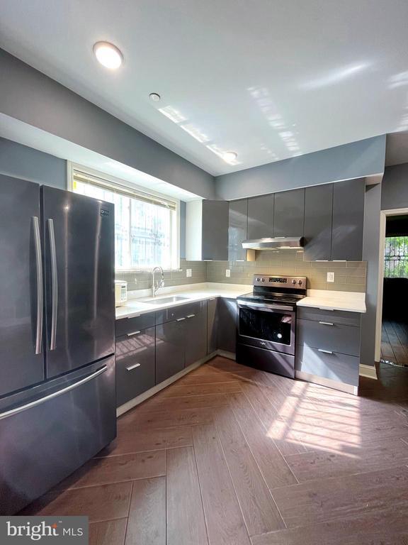 Foto del edificio - 1306-8 N Carlisle St
