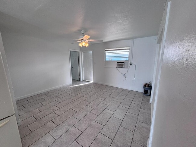 Foto del edificio - 2131 Washington St NE