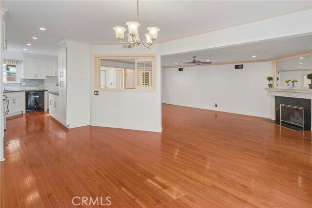 Foto del edificio - 22618 Elm Ave