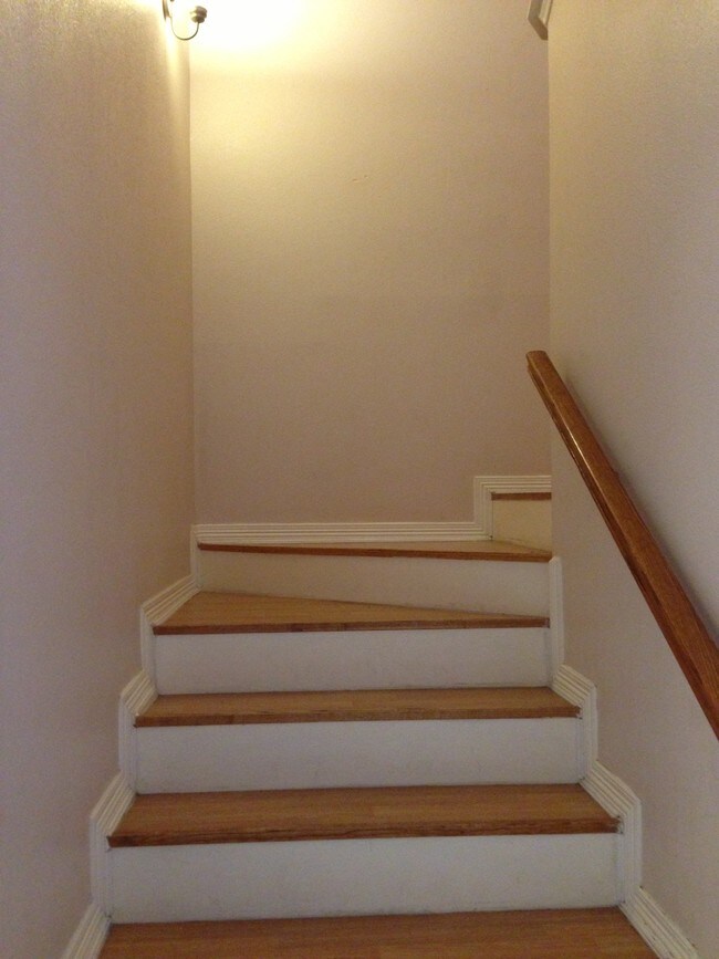 Foto del edificio - 2500 N J St