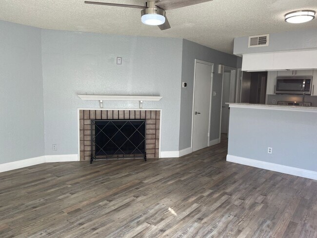 Foto del edificio - Briarpark Village