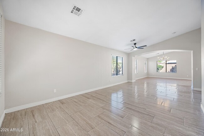 Building Photo - 10614 W Crimson Ln