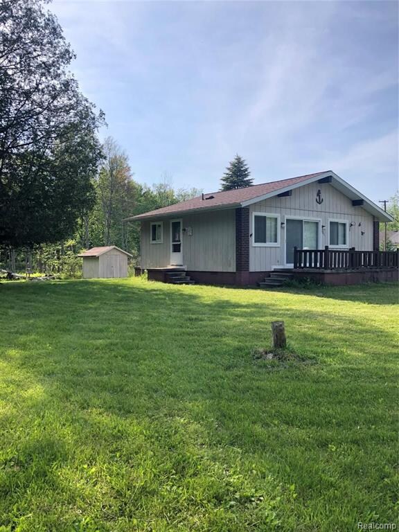 Foto del edificio - 7271 Woodland Dr