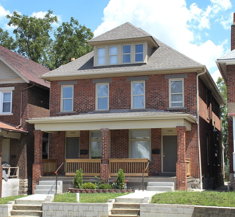 Primary Photo - 1516-1518 Summit St