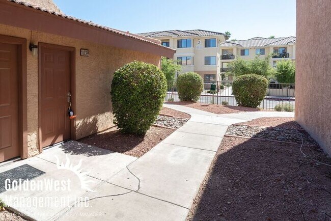 Foto del edificio - Cozy single-level condo, 19th and Northern